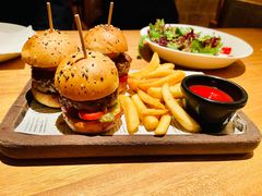 迷你牛肉小汉堡-翠贝卡&Mama Kelly Brunch Coffee(河西店)