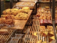 -皇冠幸福里动物奶油生日蛋糕(石桥店)