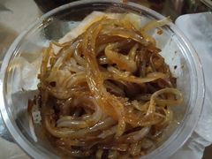 -舟舟刮凉粉