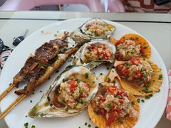 -覃记海鲜美食餐厅