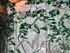 -荒岛实景沉浸密室(江汉路1店)