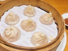 -诚铭记·虾仁汤包·成都小吃(融创店)
