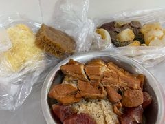 -梁阿婆廿年老牌扣肉糯米饭