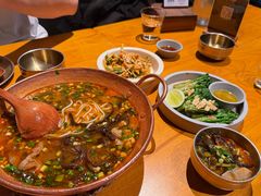 新版小锅米线-SHAN山(前滩太古里店)