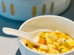 蟹粉豆腐-屋里厢上海菜馆