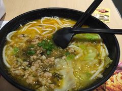 -蒙自源过桥米线(红谷滩万达店)