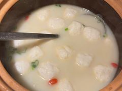 -魏铭鱼头捞饭(晋阳路店)