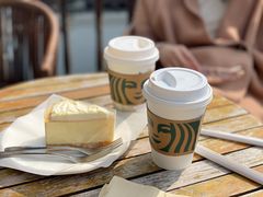 -星巴克臻选(成都宽窄巷子店)