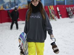 -乔波室内滑雪场