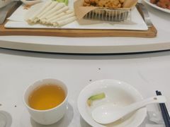 -郑庄脂渣海鲜楼(九水路店)