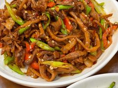 烟笋炒肉-老丁鸭脚餐厅