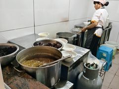 -文山荷鲜居(翠湖店)