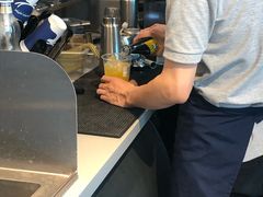 -瑞幸咖啡(三里屯SOHO-6号楼店)