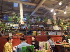 大堂-钢管厂歆瑞源油卤串串香(春熙路太古里店)