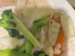 -吕氏疙瘩汤·新鲁菜(新贵和店)