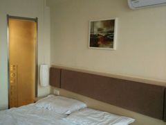 -莫泰酒店(哈尔滨秋林医大一院地铁站店)