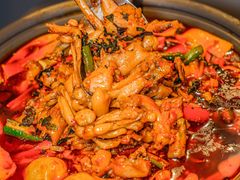 -龙巢盱眙龙虾·牛蛙·烧烤宵夜(八卦岭店)