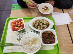 -老乡鸡(南京首创立方店)