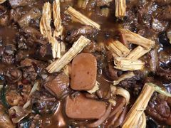 -三里屯土灶炖公鸡地锅鸡(江东店)