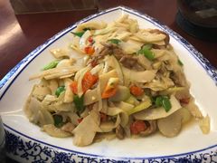 笋干炖肉-原味缘菜馆