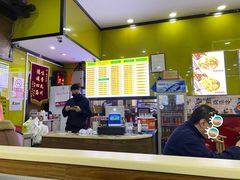 -龙记桂林米粉(财满街店)