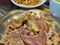 -猪啊牛呀羊啊铜盘烤肉(正大广场店)