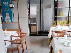 -绿杨春·淮扬宴(庐山路店)