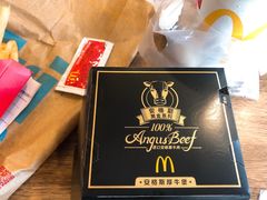 -麦当劳(新城市广场店)