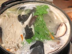 -黑鸡小馆(金源店)