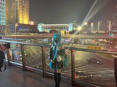 -陆家嘴空中步行连廊