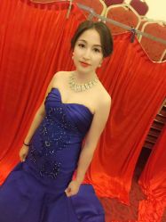 -贺贺新娘造型婚纱店
