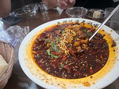 -雪湖煜辰鱼头老店(雪野湖店)