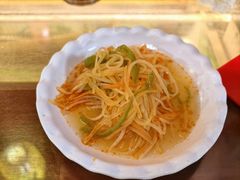 -金杨拉面王小吃面馆·牛三宝面·红烧牛肉粉