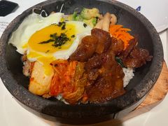 辣白菜五花肉石锅拌饭-七八冷面·延边朝鲜族美食(圣熙八号店)