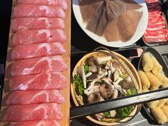 -辣伍鲜毛肚老火锅(元一店)