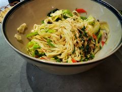 素臊子油泼面-弓家大队老碗面(高新咖啡街区店)