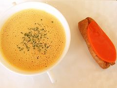 海鲜汤及蟹肉泡芙-Caprice(香港四季酒店)