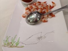 手剥河虾仁-蝶园·装修中(BFC外滩金融中心店)