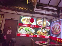 -川流不息·地道川菜·小龙虾(新松江路店)
