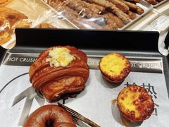 -HOT CRUSH趁热集合·现烤面包(环球港店)