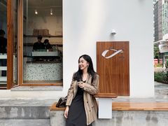 -Line 咖啡(石厦花园店)