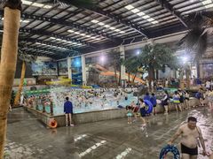 -南宫温泉水世界