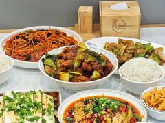 -川湘哥麻辣鸡块(万达店)