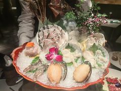 -左庭右院鲜牛肉火锅黑金店(陆家嘴中心店)