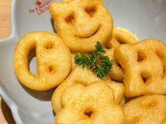 -Lia Cafe Bar Restaurant松山咖啡屋