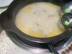 胡椒猪肚鸡-顺德公广东猪肚鸡·煲仔饭(白石洲店)