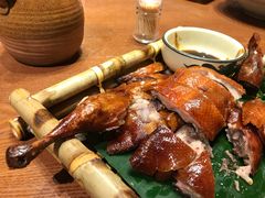 脆皮小刀鸭-老滇山寨•云南特色菜•地方菜•民族风情歌舞表演(金碧店)