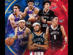 -小镇影院迪士尼小熊Duffy与他的朋友合影地