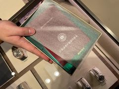 -亨得利钟表商店