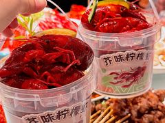 -杨氏青龙虾·吃蟹季(金盛路总店)